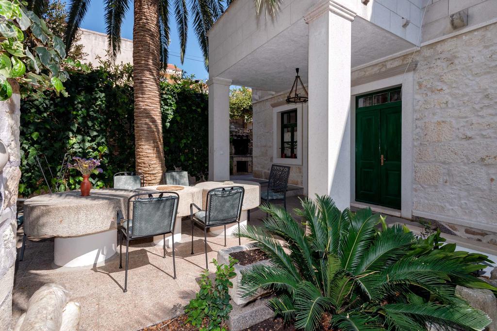 Apartments Villa Domus Marini Хвар Экстерьер фото